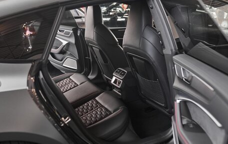 Audi RS 7, 2021 год, 15 500 000 рублей, 10 фотография