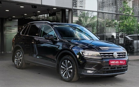 Volkswagen Tiguan II, 2019 год, 2 550 000 рублей, 4 фотография