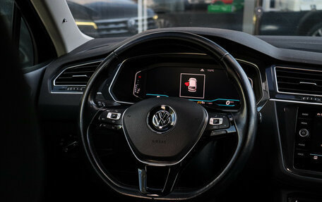 Volkswagen Tiguan II, 2019 год, 2 550 000 рублей, 13 фотография