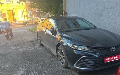Toyota Camry, 2023 год, 3 200 000 рублей, 1 фотография