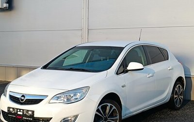 Opel Astra J, 2011 год, 727 000 рублей, 1 фотография