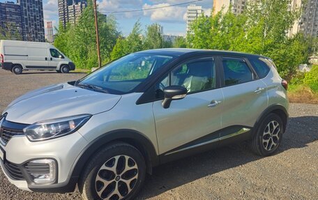 Renault Kaptur I рестайлинг, 2016 год, 1 400 000 рублей, 2 фотография