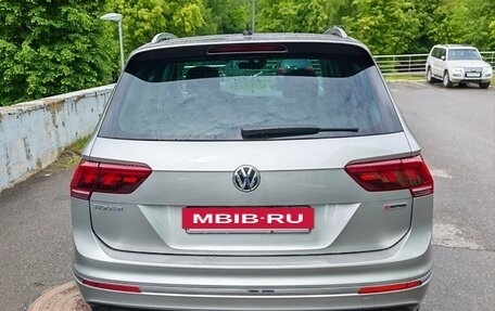 Volkswagen Tiguan II, 2018 год, 3 300 000 рублей, 6 фотография