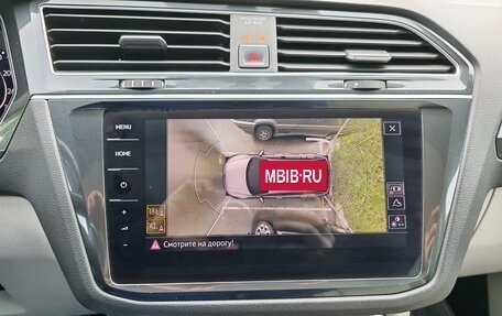 Volkswagen Tiguan II, 2018 год, 3 300 000 рублей, 24 фотография