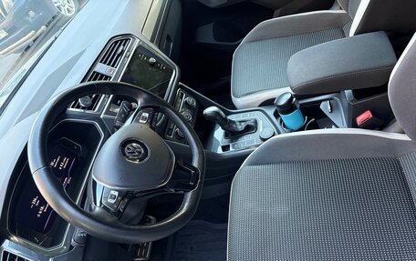 Volkswagen Tiguan II, 2019 год, 2 520 000 рублей, 12 фотография
