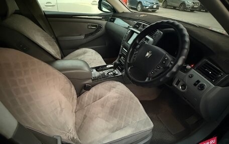 Toyota Crown, 2004 год, 1 480 000 рублей, 19 фотография