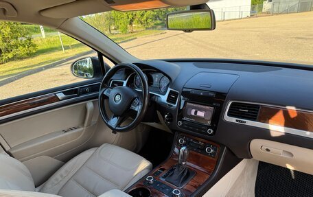 Volkswagen Touareg III, 2011 год, 2 700 000 рублей, 14 фотография