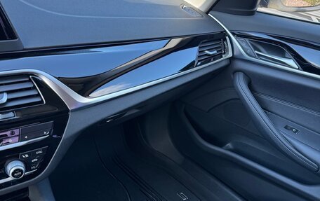 BMW 5 серия, 2017 год, 2 800 000 рублей, 8 фотография