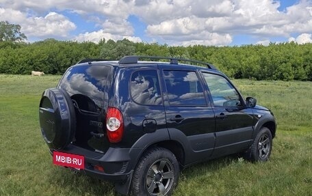 Chevrolet Niva I рестайлинг, 2019 год, 1 100 000 рублей, 4 фотография