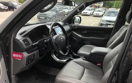 Toyota Land Cruiser Prado 120 рестайлинг, 2008 год, 2 394 500 рублей, 9 фотография