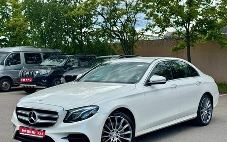 Mercedes-Benz E-Класс, 2016 год, 2 950 000 рублей, 1 фотография
