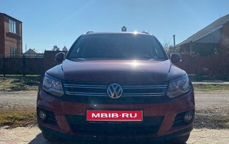 Volkswagen Tiguan I, 2012 год, 1 100 000 рублей, 1 фотография