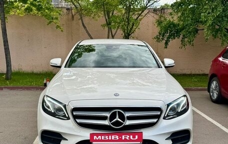 Mercedes-Benz E-Класс, 2016 год, 2 950 000 рублей, 2 фотография