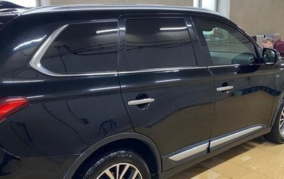 Mitsubishi Outlander III рестайлинг 3, 2018 год, 2 150 000 рублей, 1 фотография
