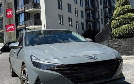 Hyundai Elantra, 2023 год, 1 700 000 рублей, 1 фотография