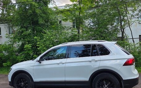 Volkswagen Tiguan II, 2019 год, 2 800 000 рублей, 8 фотография