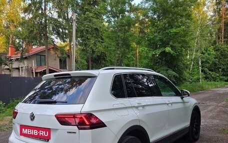Volkswagen Tiguan II, 2019 год, 2 800 000 рублей, 9 фотография