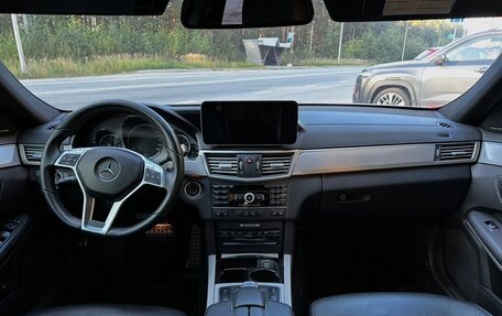 Mercedes-Benz E-Класс, 2011 год, 1 700 000 рублей, 4 фотография