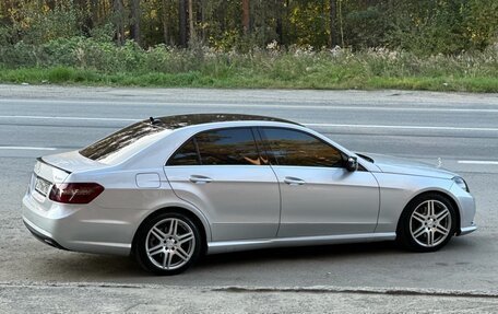 Mercedes-Benz E-Класс, 2011 год, 1 700 000 рублей, 3 фотография