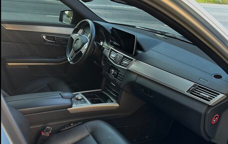 Mercedes-Benz E-Класс, 2011 год, 1 700 000 рублей, 8 фотография