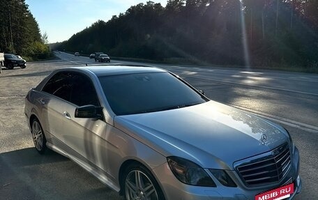 Mercedes-Benz E-Класс, 2011 год, 1 700 000 рублей, 13 фотография