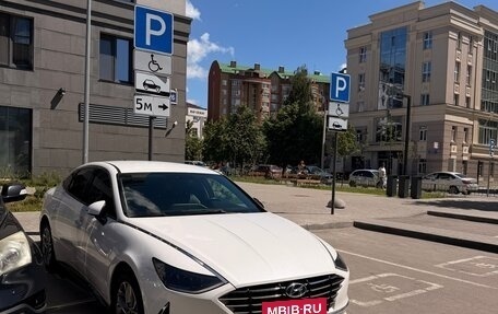 Hyundai Sonata VIII, 2020 год, 2 600 000 рублей, 2 фотография