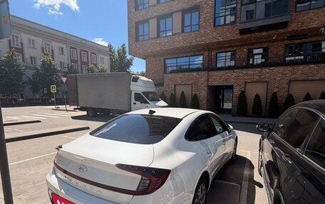 Hyundai Sonata VIII, 2020 год, 2 600 000 рублей, 6 фотография