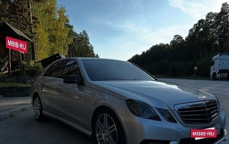 Mercedes-Benz E-Класс, 2011 год, 1 700 000 рублей, 9 фотография