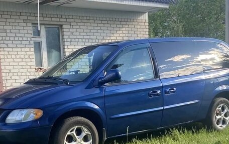 Dodge Caravan IV, 2003 год, 540 000 рублей, 2 фотография