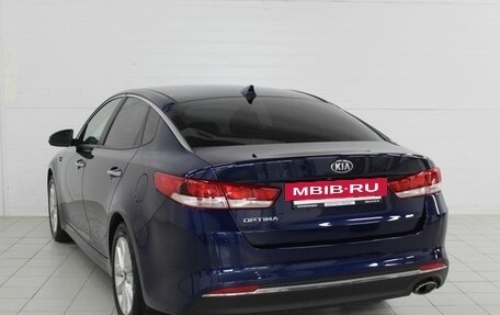 KIA Optima IV, 2018 год, 1 960 000 рублей, 8 фотография