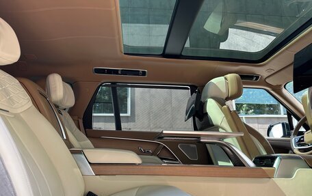 Land Rover Range Rover IV рестайлинг, 2023 год, 24 499 000 рублей, 17 фотография