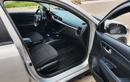 KIA Rio IV, 2021 год, 1 800 000 рублей, 15 фотография