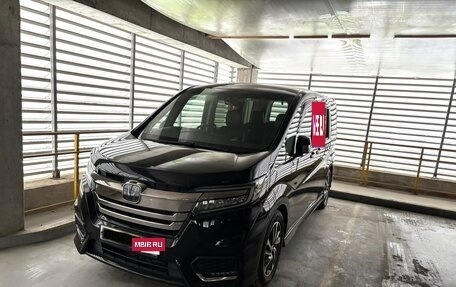 Honda Stepwgn IV, 2021 год, 3 000 000 рублей, 2 фотография