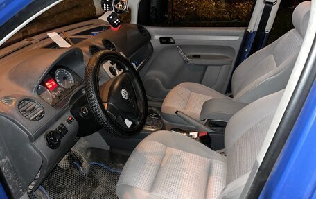 Volkswagen Caddy III рестайлинг, 2007 год, 600 000 рублей, 15 фотография