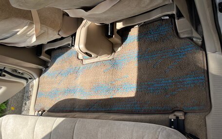 Toyota Ipsum II, 2001 год, 620 000 рублей, 9 фотография