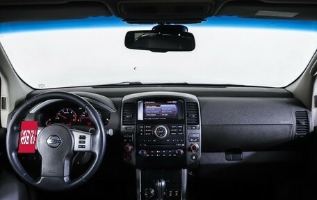 Nissan Pathfinder, 2010 год, 1 290 000 рублей, 19 фотография