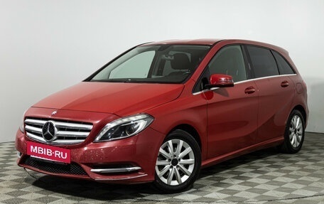 Mercedes-Benz B-Класс, 2013 год, 1 099 700 рублей, 2 фотография