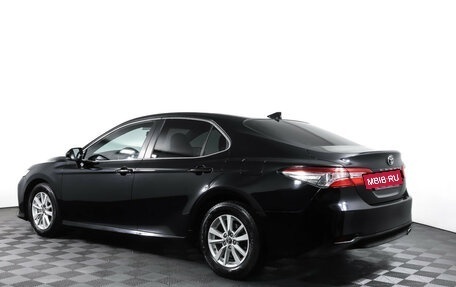 Toyota Camry, 2018 год, 2 269 000 рублей, 8 фотография