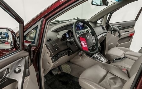 SsangYong Stavic, 2014 год, 2 175 000 рублей, 6 фотография