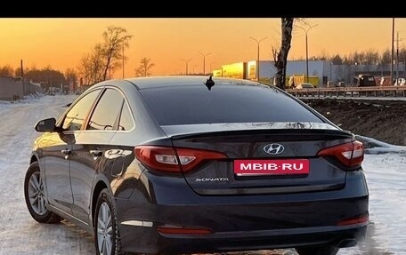 Hyundai Sonata VII, 2014 год, 850 000 рублей, 1 фотография