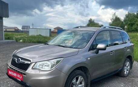 Subaru Forester, 2014 год, 1 450 000 рублей, 2 фотография
