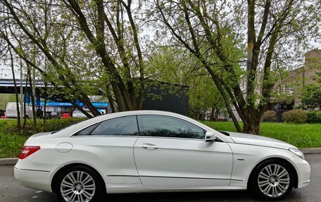 Mercedes-Benz E-Класс, 2010 год, 1 650 000 рублей, 10 фотография