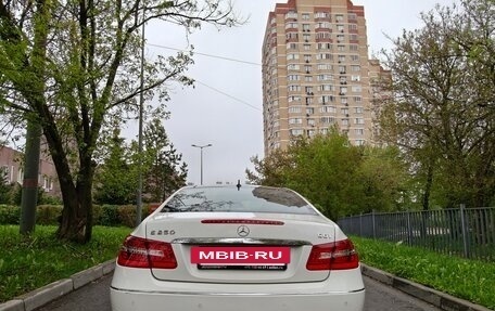 Mercedes-Benz E-Класс, 2010 год, 1 650 000 рублей, 9 фотография