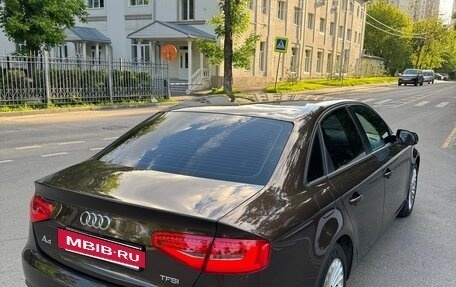 Audi A4, 2015 год, 1 640 000 рублей, 7 фотография