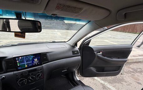 Toyota Corolla, 2005 год, 670 000 рублей, 17 фотография