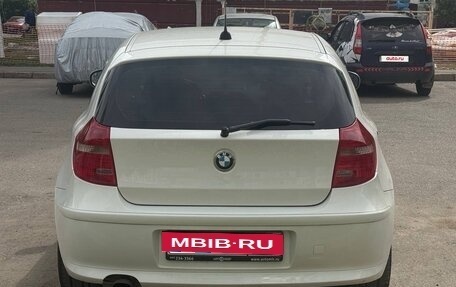 BMW 1 серия, 2011 год, 830 000 рублей, 14 фотография