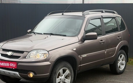 Chevrolet Niva I рестайлинг, 2014 год, 630 000 рублей, 4 фотография