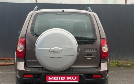 Chevrolet Niva I рестайлинг, 2014 год, 630 000 рублей, 6 фотография