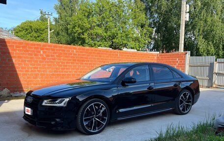Audi S8, 2016 год, 8 200 000 рублей, 10 фотография