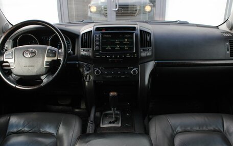 Toyota Land Cruiser 200, 2008 год, 2 950 000 рублей, 20 фотография